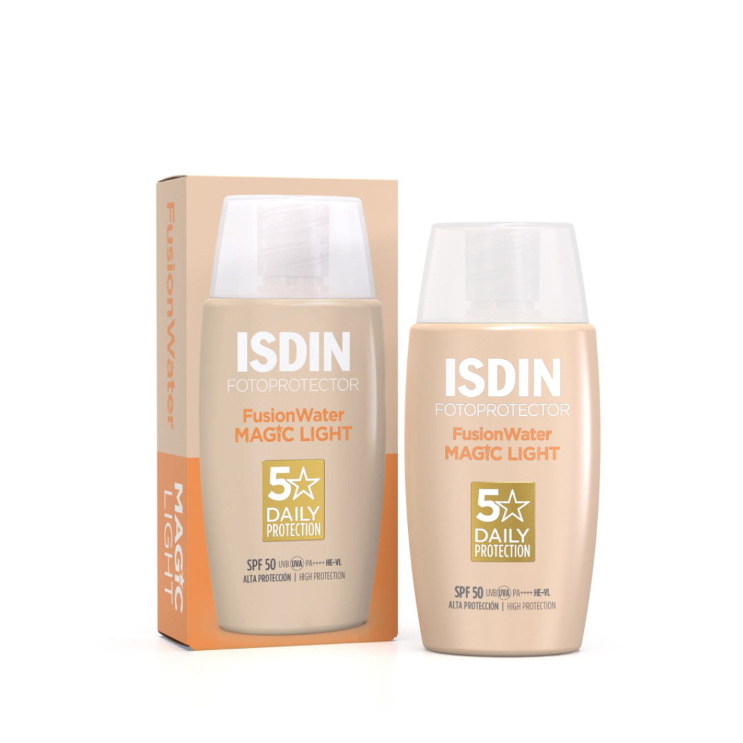 ISDIN Fusion Water MAGIC Light SPF50